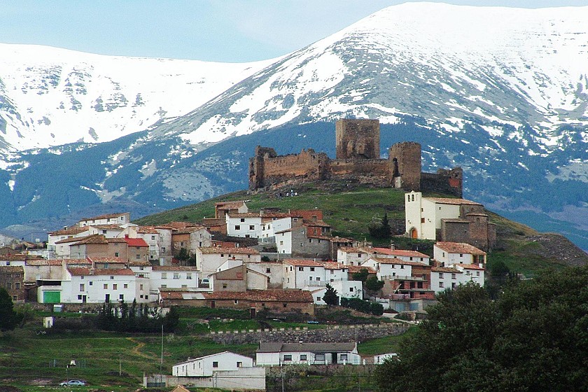 Trasmoz el pueblo de brujas en la colina - Van Dam Estates