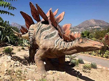 Escrito en la arena después de restos de dinosaurios - Van Dam Estates