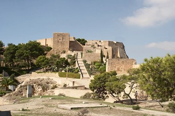 Das majestätische Santa Barbara Castle - Van Dam Estates