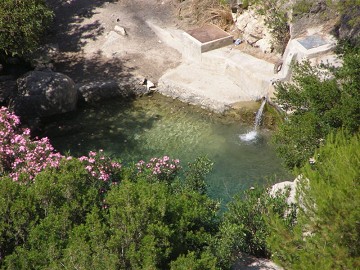 Natural pools on the Costa Blanca - Van Dam Estates