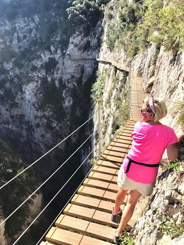 Avontuurlijk wandelen in Relleu - Van Dam Estates