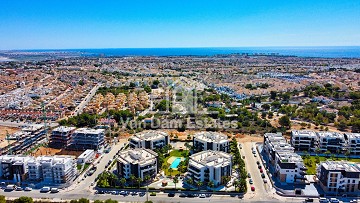 Stylish Amanacer apartment in Los Altos - Van Dam Estates