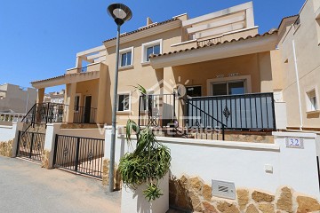 Charmante Vakantiewoning tussen San Miguel en Villamartin - Van Dam Estates