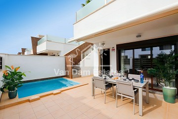 Amplio bungalow de lujo en San Pedro del Pinatar - Van Dam Estates